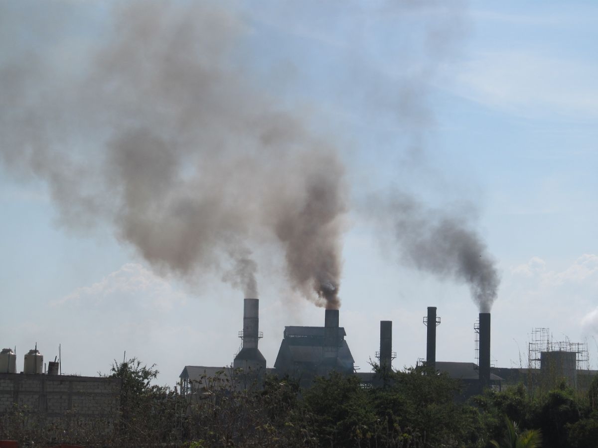IEZ contamina por falta de un ventilador en una caldera