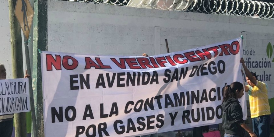 Se manifiestan contra apertura de verificentro en Av. San Diego