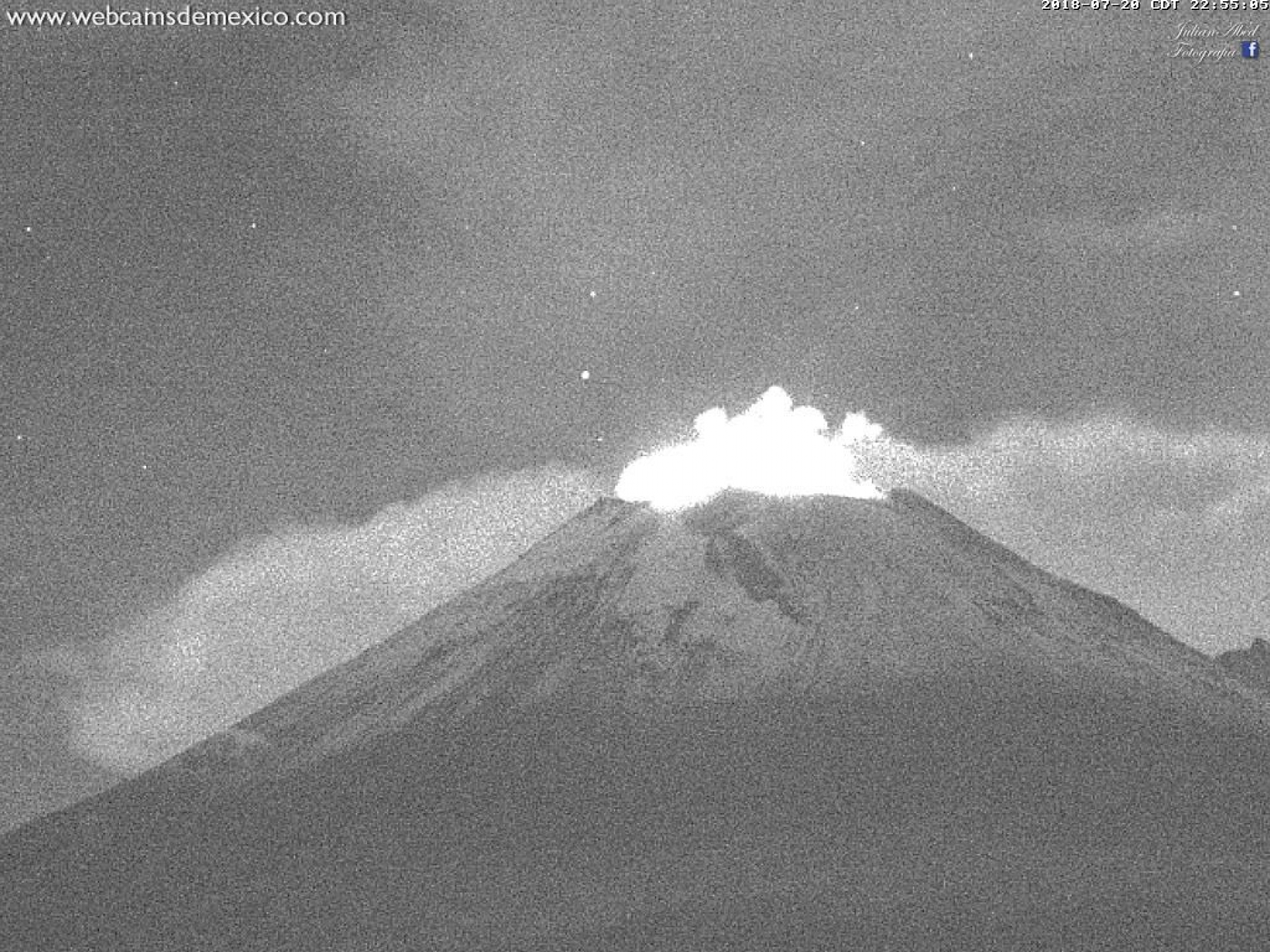 Registra cinco explosiones el Popocatépetl