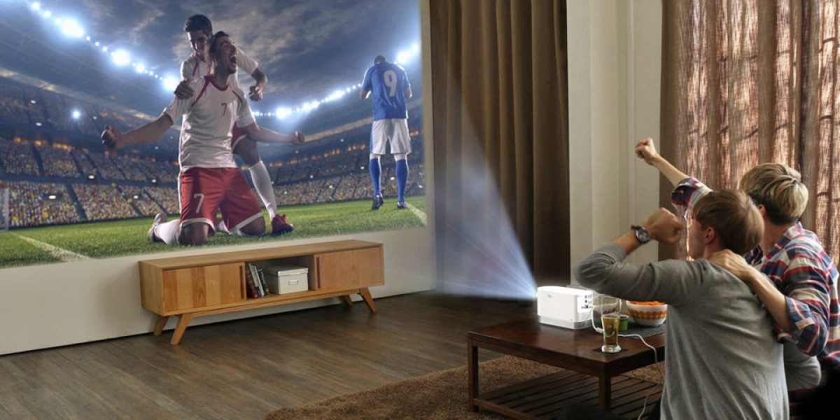 Este pequeño proyector portátil de LG es capaz de transmitir imagen en calidad FullHD