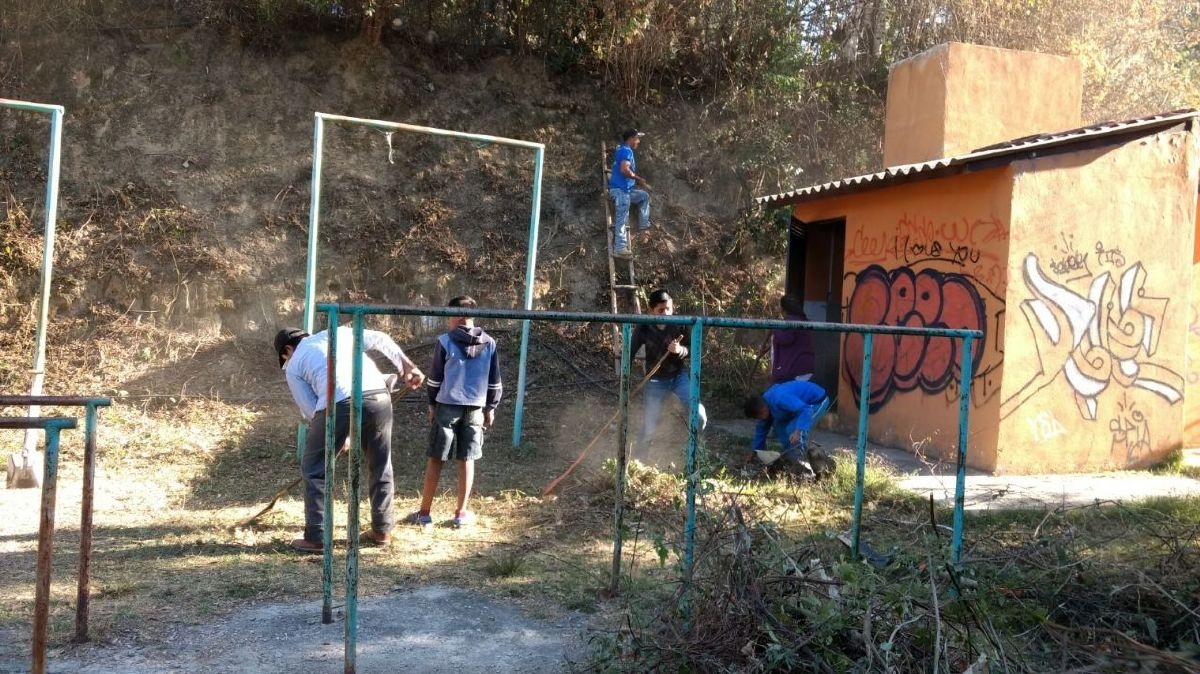 Continua campaña de limpieza en Tetela del Volcán  “Por un Municipio Limpio”