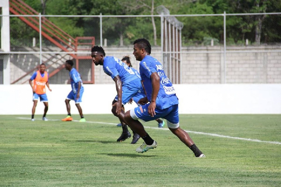 Selección de Honduras entrena en Xochitepec