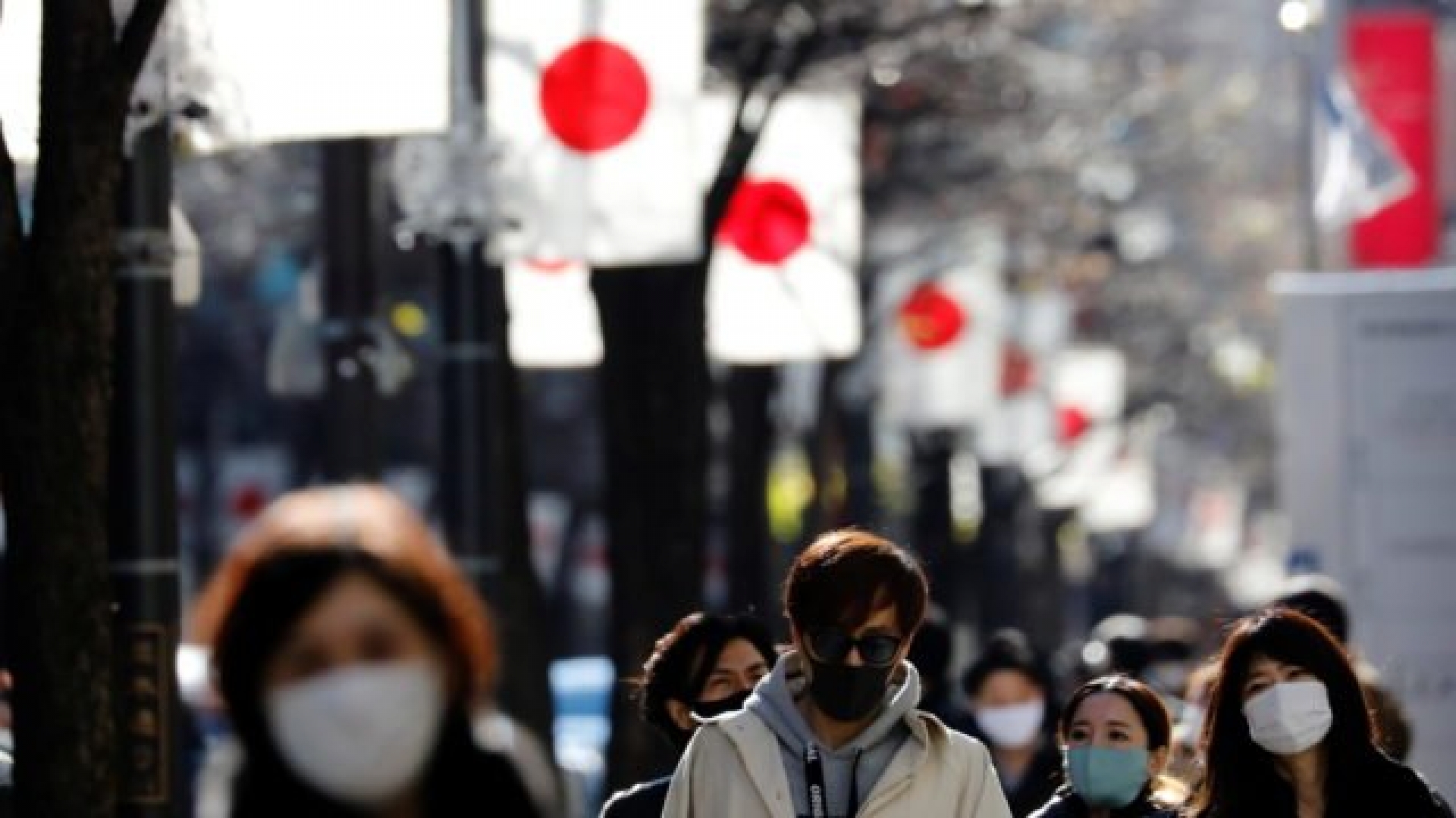 Japón encontró una nueva variante del coronavirus, similar a la cepa de Reino Unido