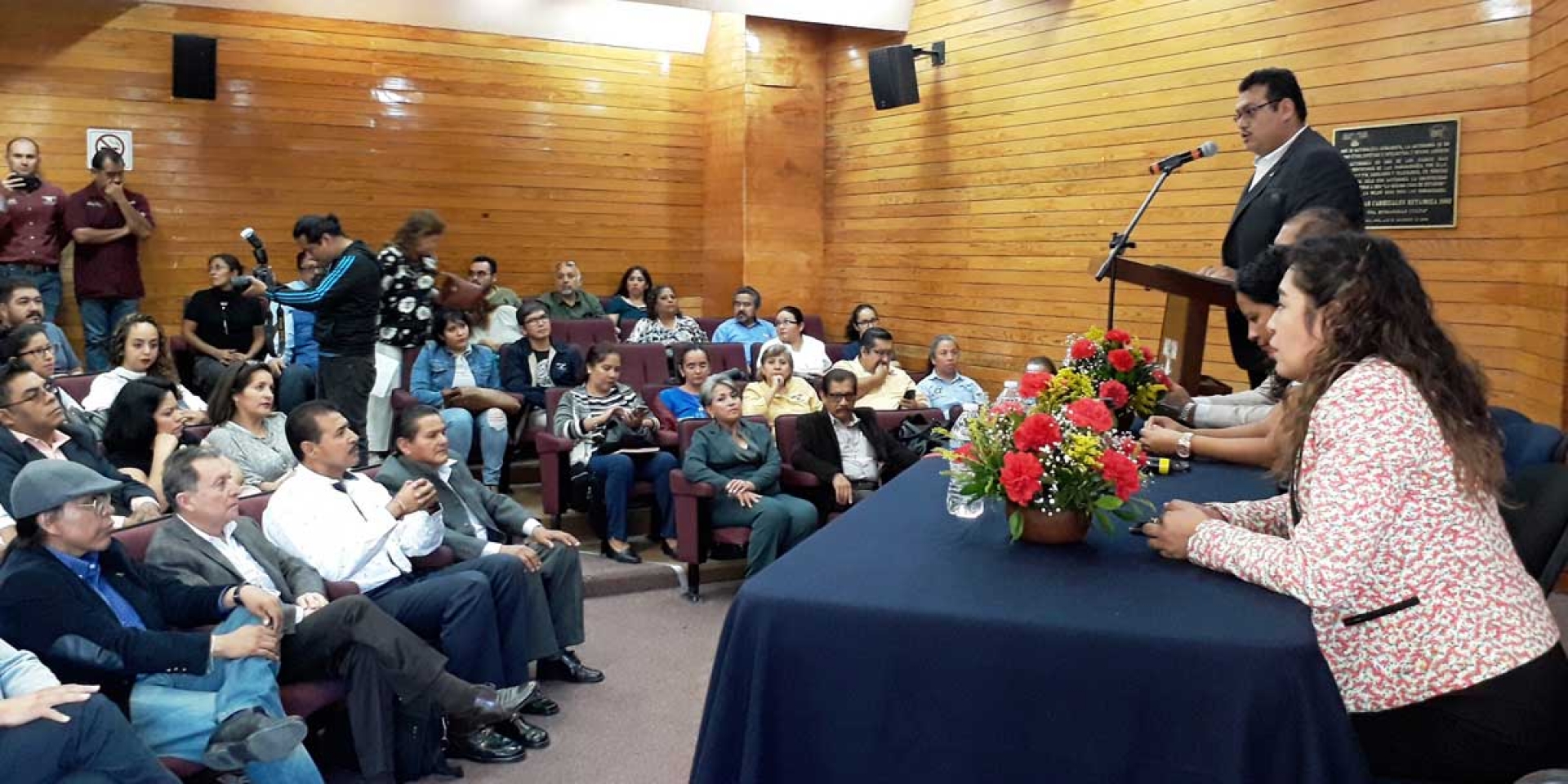 Con diálogo convocan a terminar huelga en la UAEM