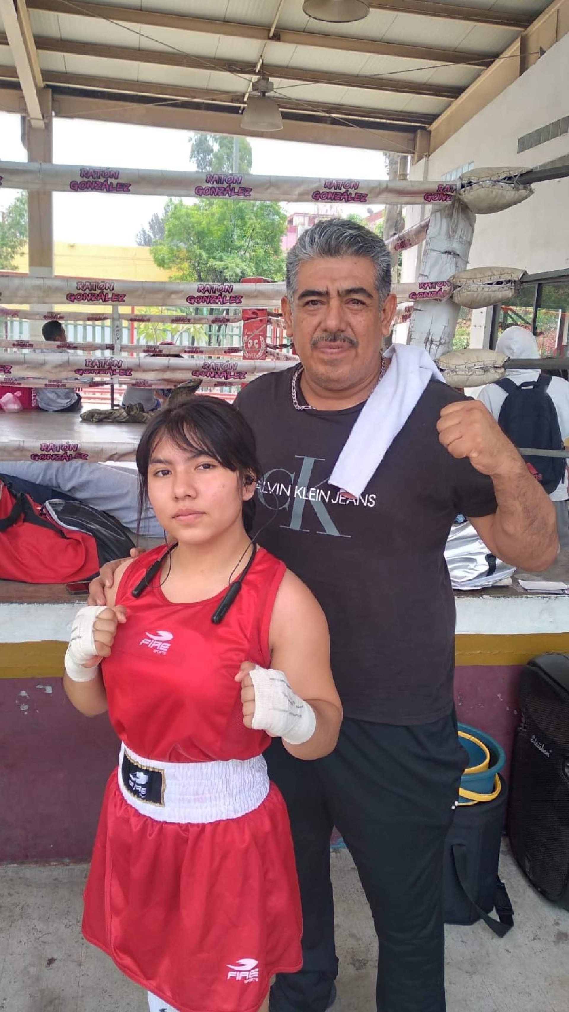 Crisabella Versañez, lista para contender por el título del torneo Puños Rosas