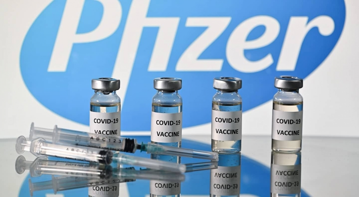 Pfizer prevé el regreso a la normalidad en "un año" gracias a las vacunas