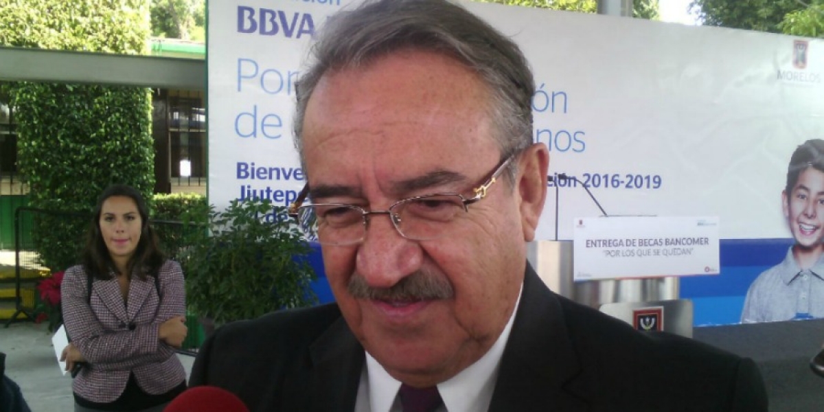 Docentes que no justifiquen ausencia a evaluación, serán separados del servicio: delegado de la SEP
