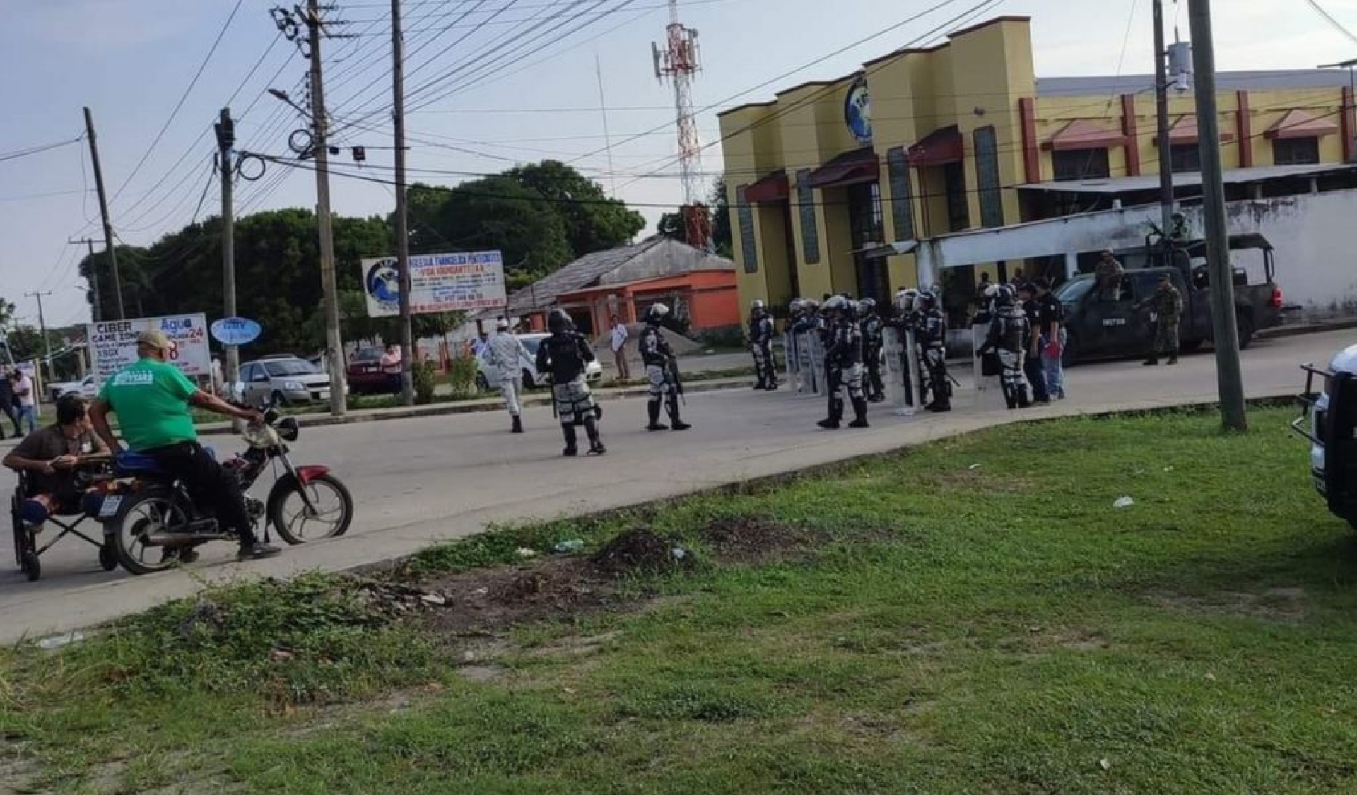 Violento motín en penal 'Las Palmas' de Tabasco deja al menos 4 muertos