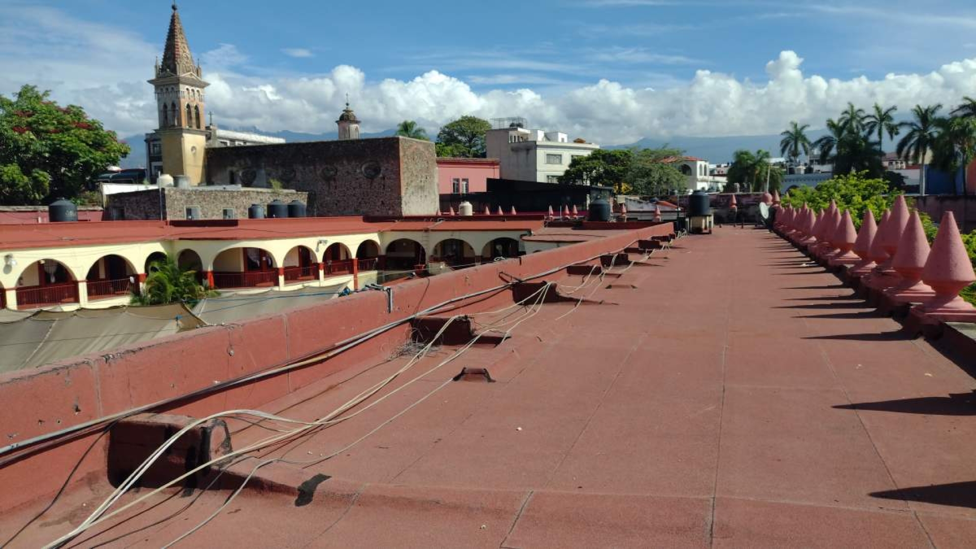 Llaman a resguardar escuelas en vacaciones