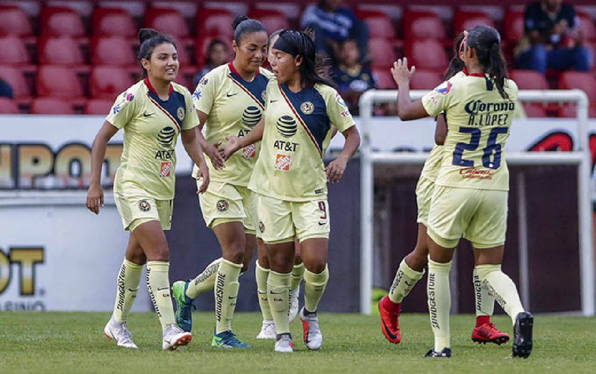 Lucero Cuevas marca su primer gol del Apertura 2018