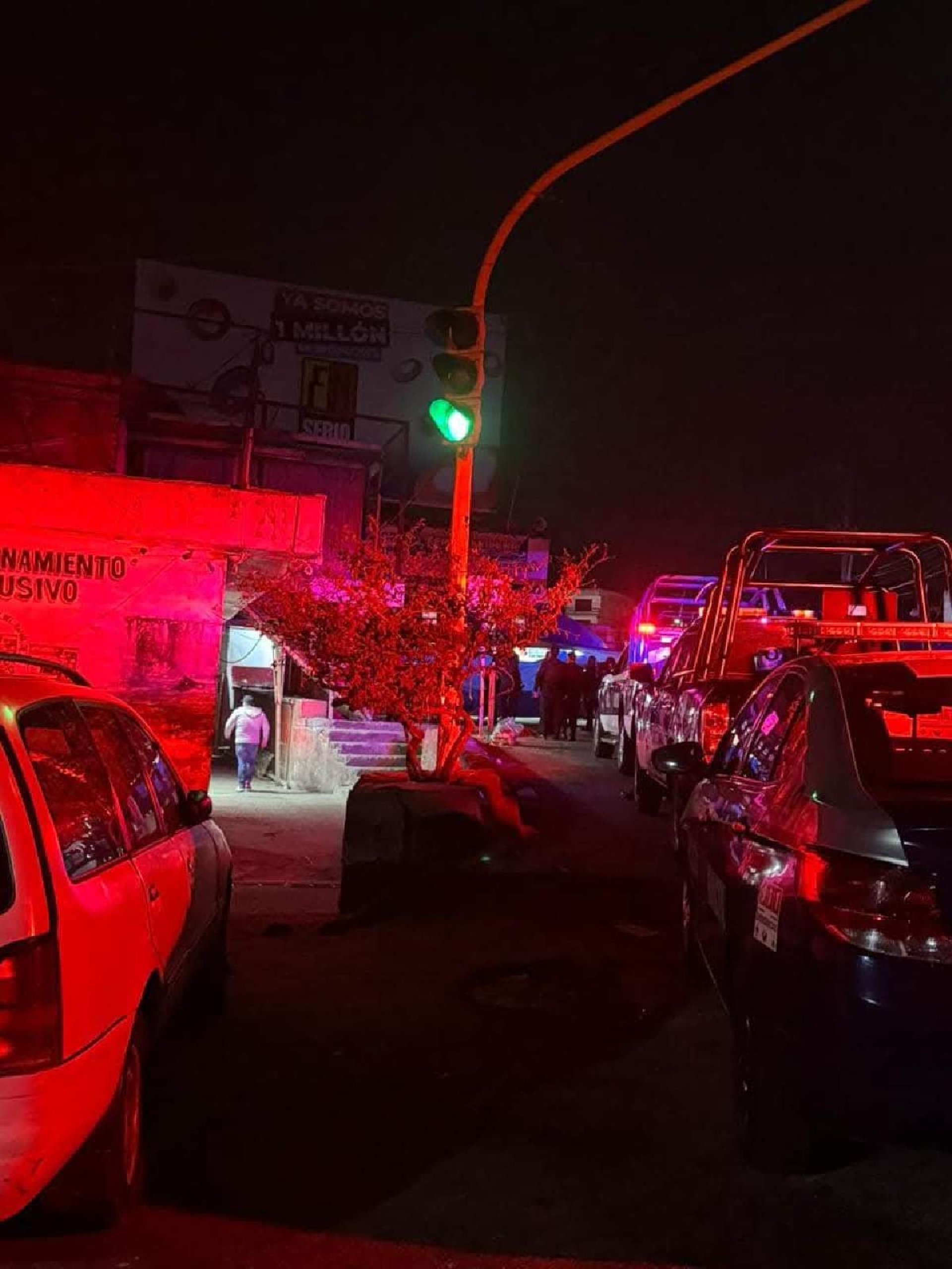 Se registra incendio en local del mercado ALM