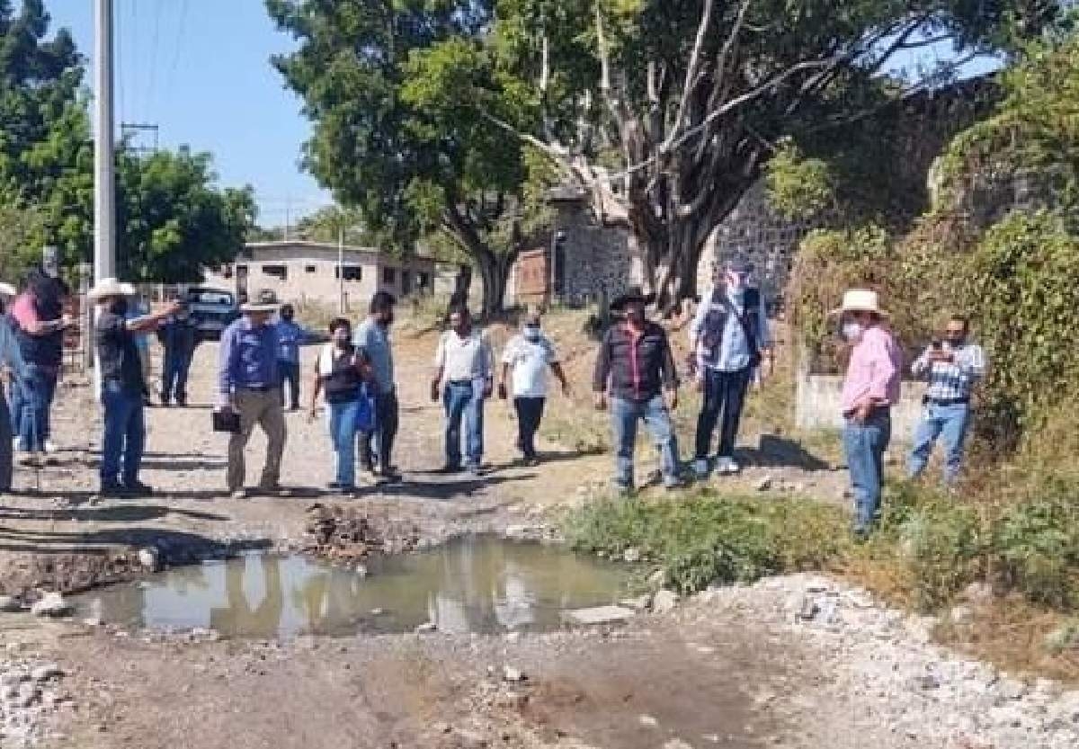 Detectan puntos críticos de descarga de aguas negras en laguna de Coatetelco