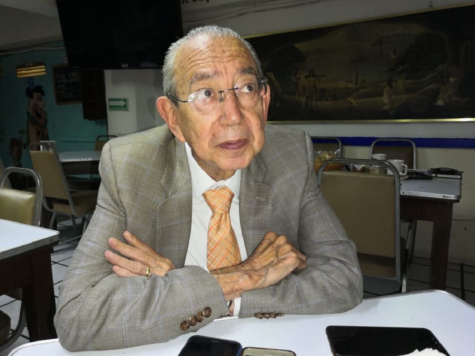 Gobierno, sin recursos para apoyar a UAEM: Cornejo