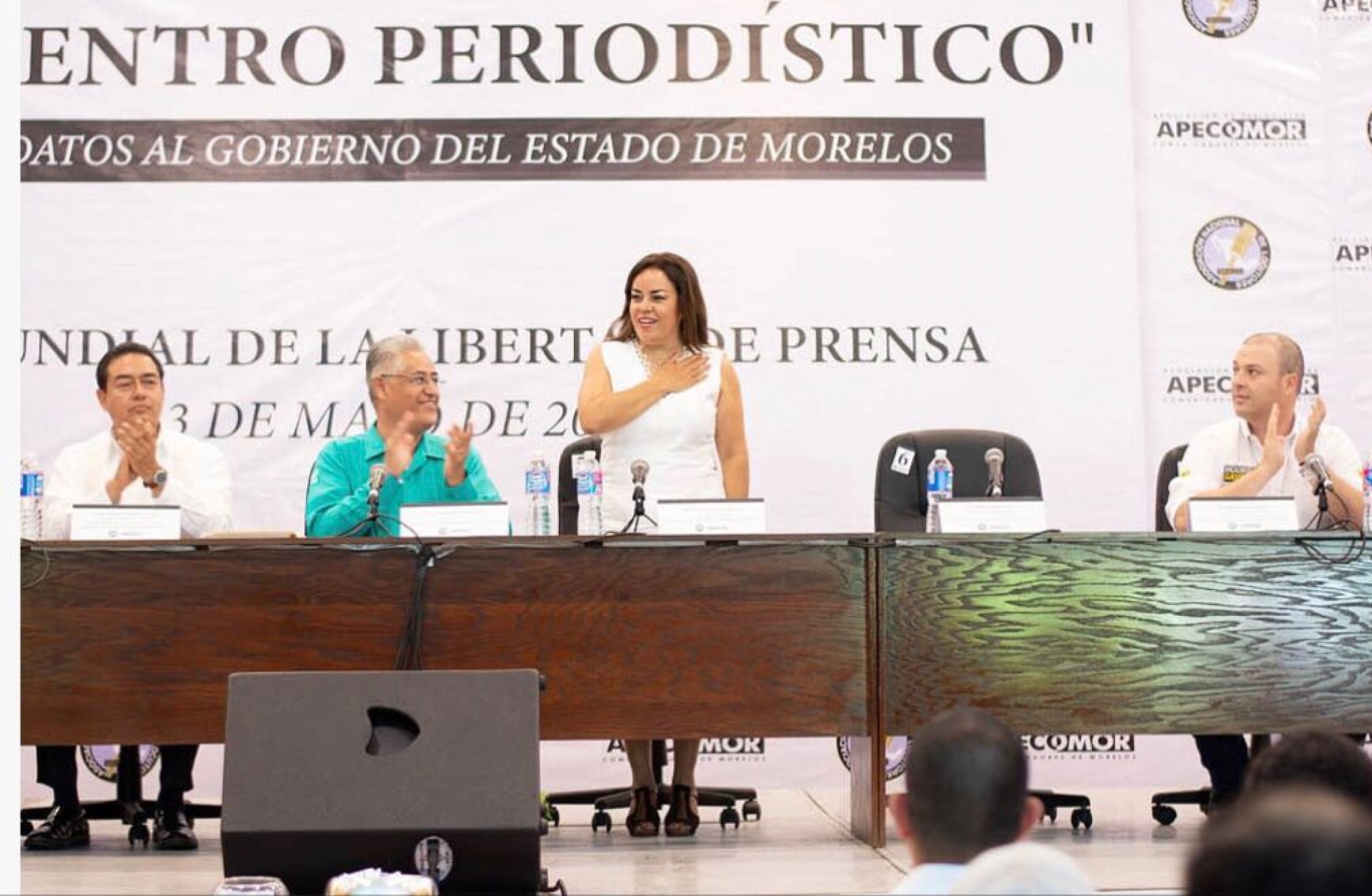 Nadia Luz Lara Chávez enfrenta  a sus contendientes en primer ejercicio democrático 