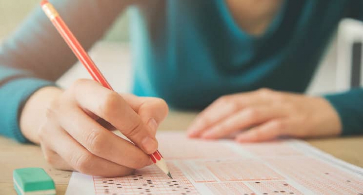 Sólo 75 aspirantes dejaron de acudir al examen de ingreso a preparatorias de la UAEM