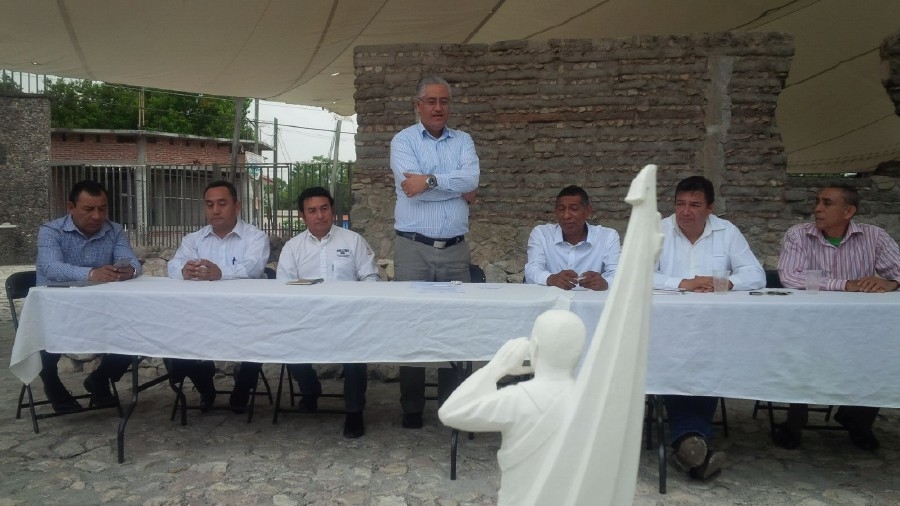 La UAEM impulsará la creación del Centro de Estudios del Zapatismo