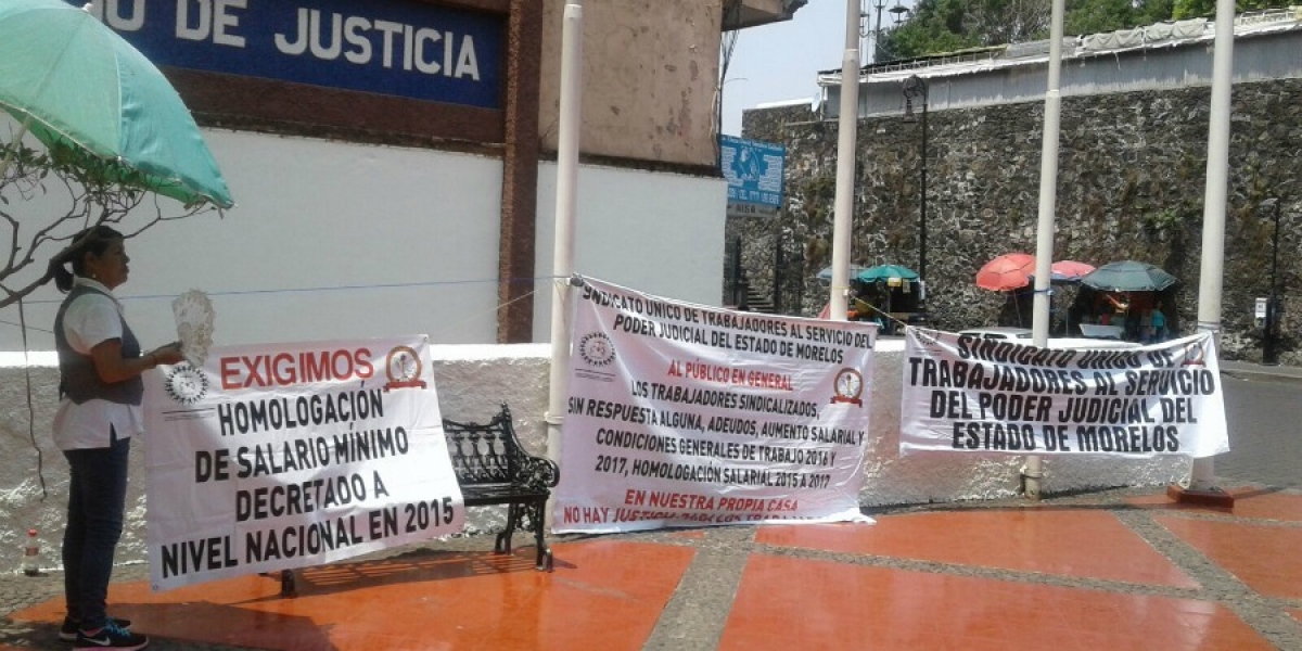 Trabajadores sindicalizados del Poder Judicial se mantienen en plantón