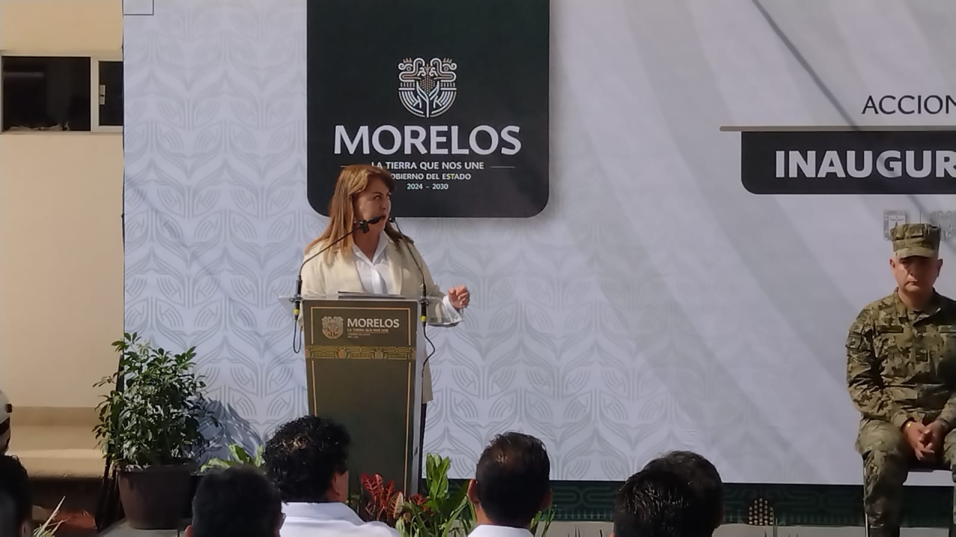 Resalta gobernadora de Morelos diálogo con cámaras empresariales durante visita presidencial