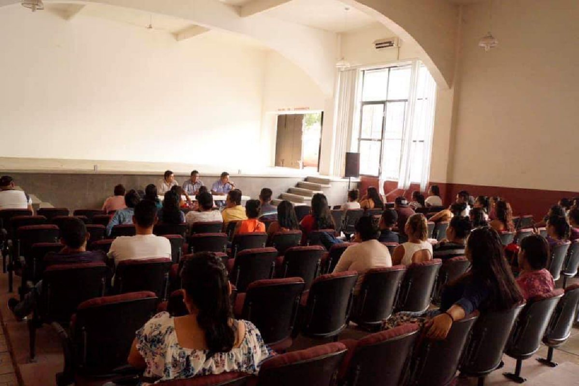 Ayuntamiento de Tetecala dará capacitación laboral a 60 jóvenes