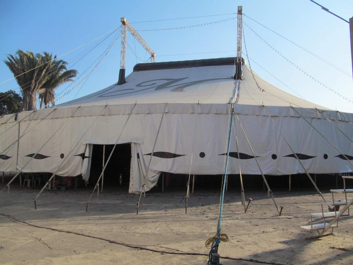 Teatro del pueblo en feria de Jojutla se hace en carpa de circo