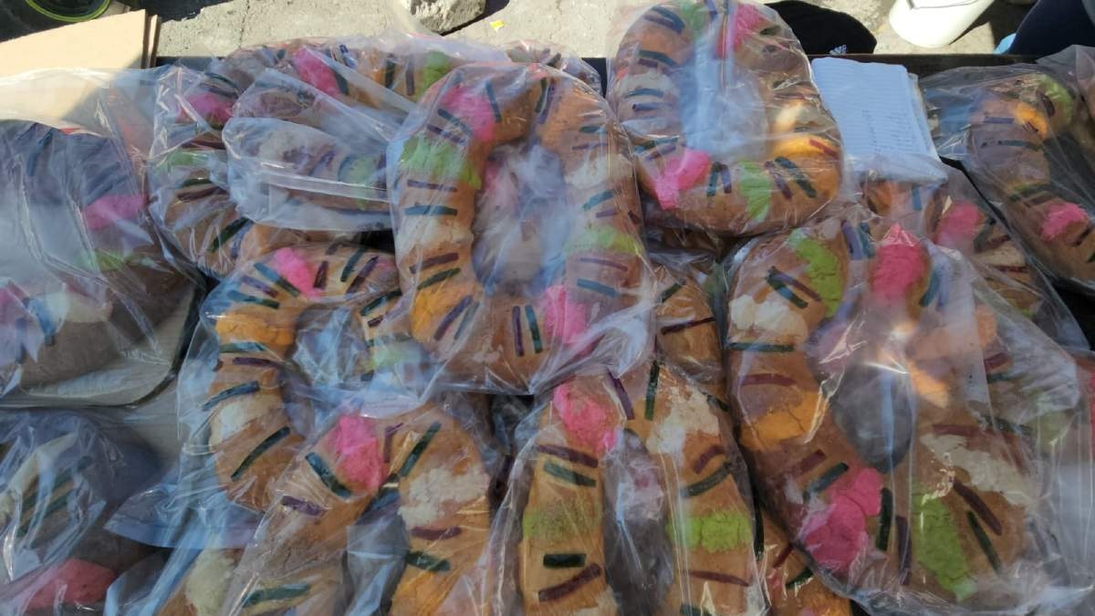 Se disparan ventas de juguetes y rosca de Reyes en la zona sur