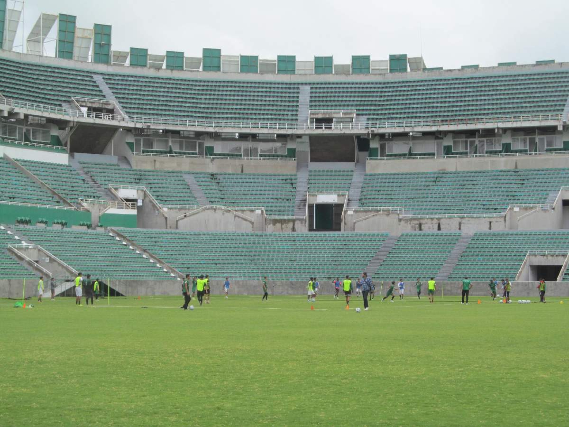 En diciembre resolverán si el Atlante jugará en el “Coruco” Díaz