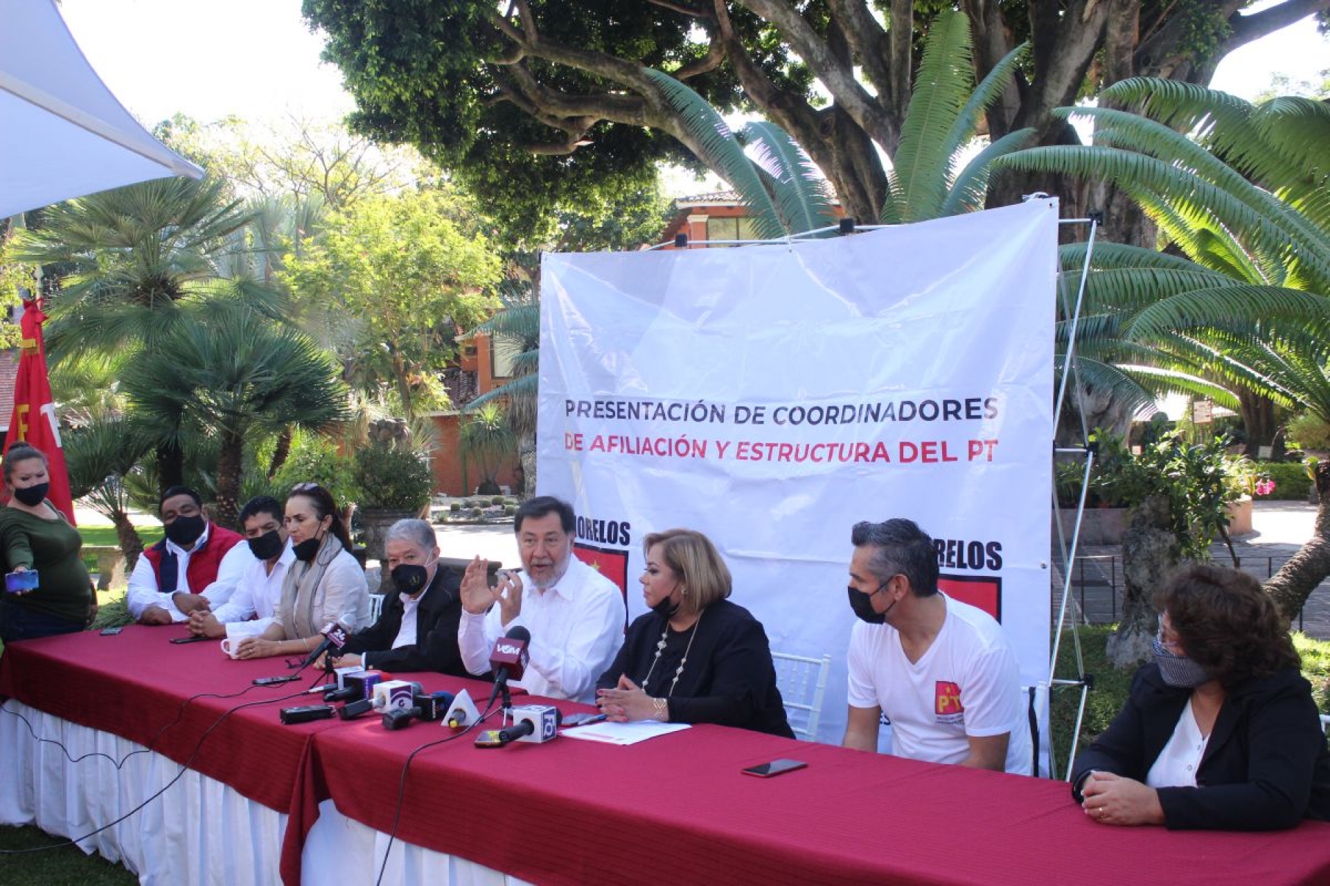Fernández Noroña llama “tontos útiles” a los que se oponen a la termoeléctrica