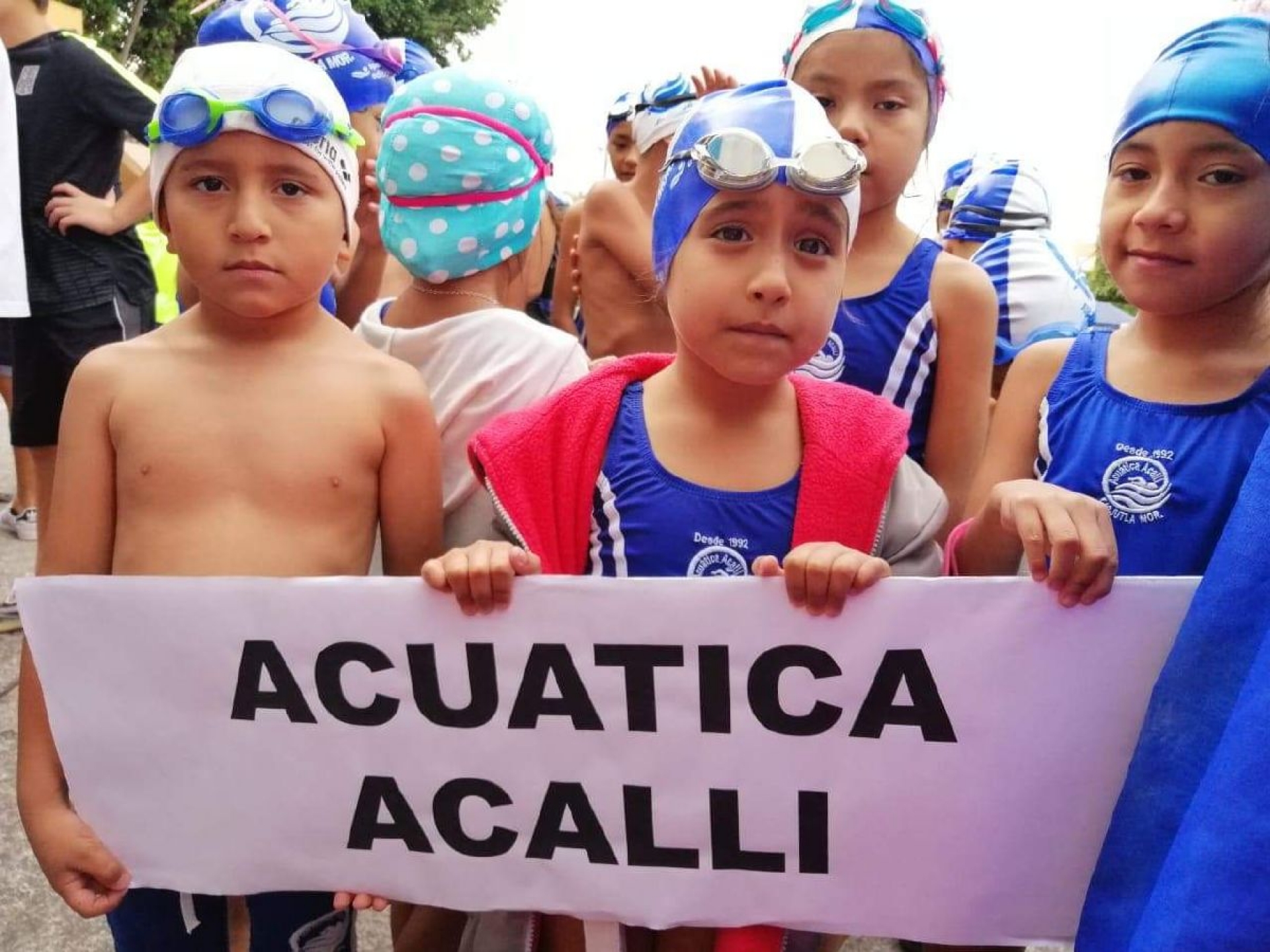 Club Acalli de Jojutla gana seis medallas de oro en la Copa Lambert de natación