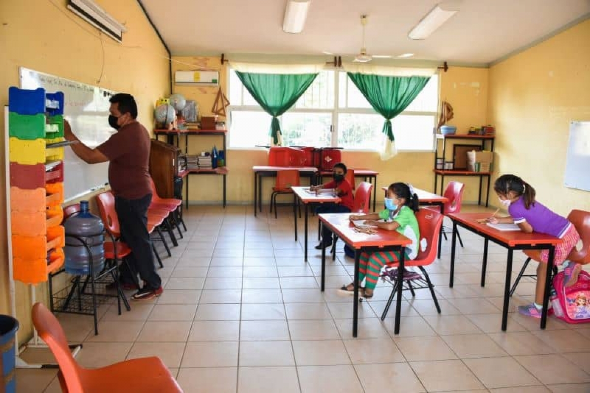 SEP pide dar el paso para regreso a clases presenciales en agosto