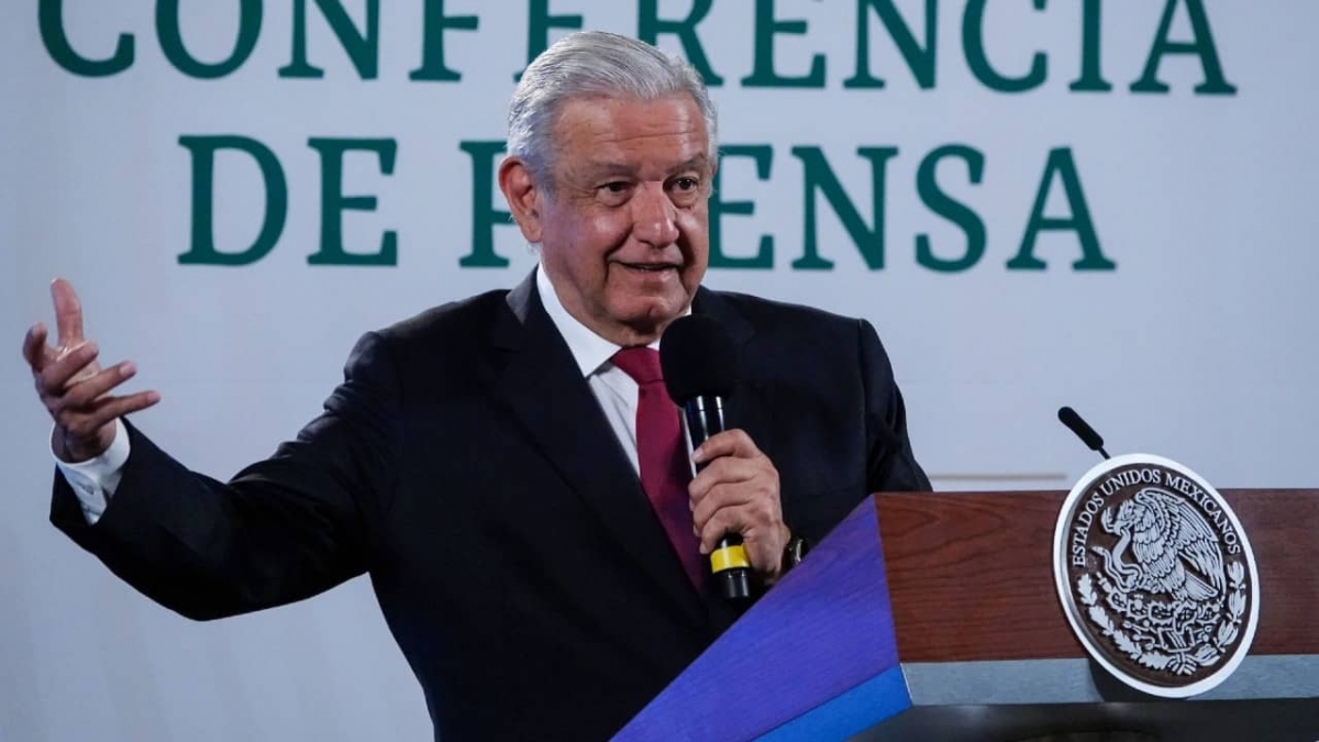 AMLO asegura que ninguna aerolínea estará obligada a operar en aeropuerto Felipe Ángeles