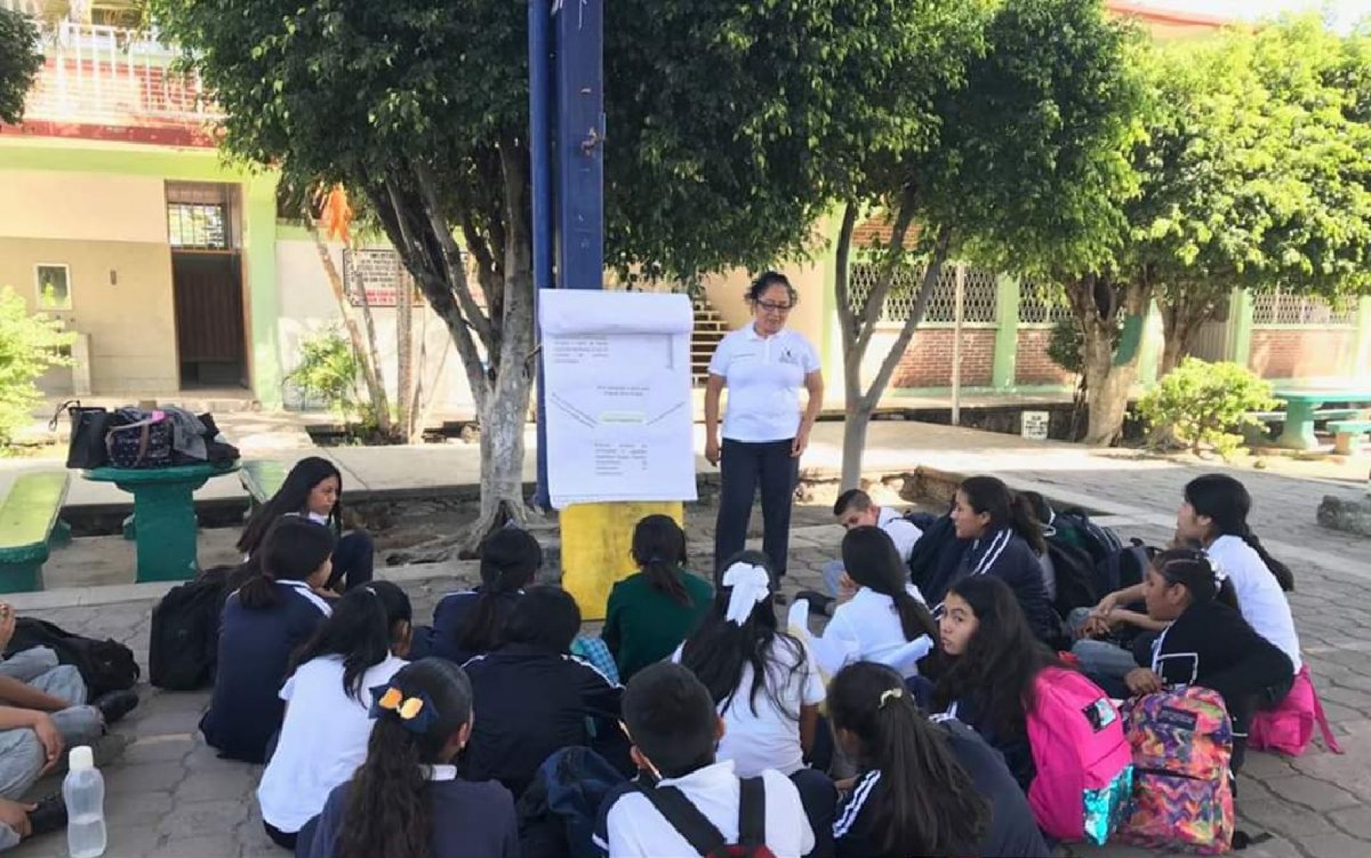 Enseñan a prevenir la violencia cibernética