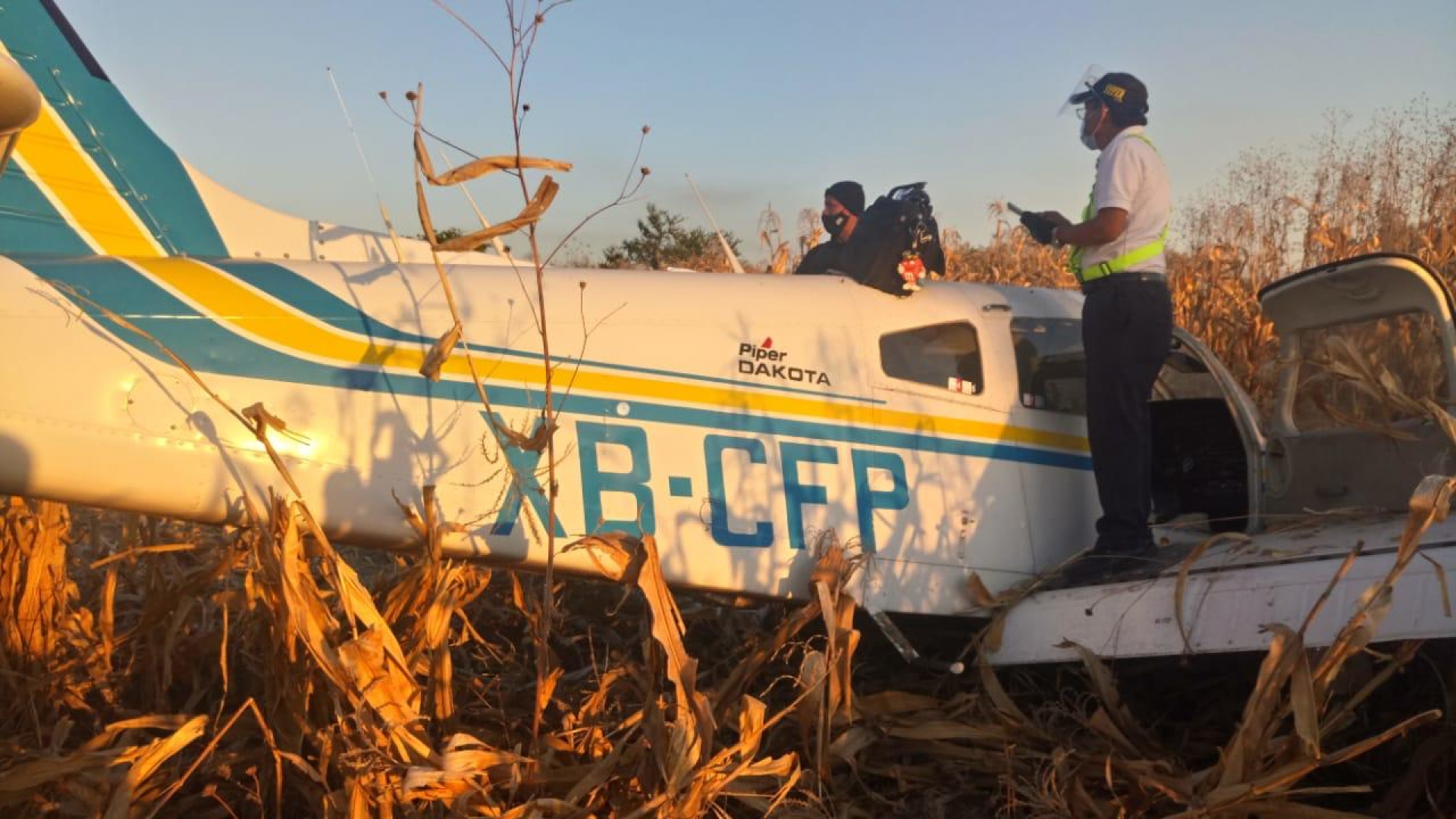 Desplome de avioneta en Coatetelco deja dos lesionados