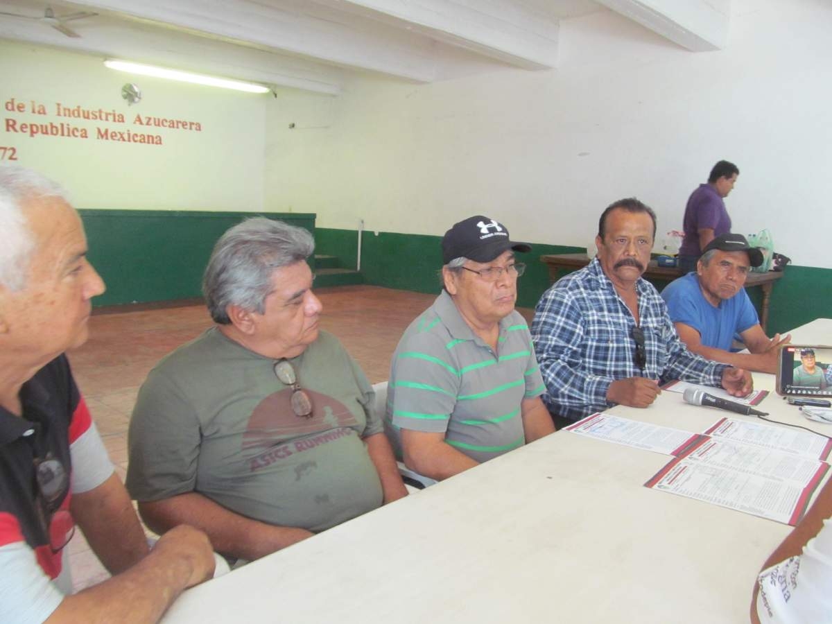 Exobreros piden intervención del gobierno para evitar invasiones en la Unidad Morelos