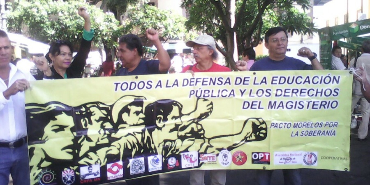 Exige el MMB pago a maestros despedidos