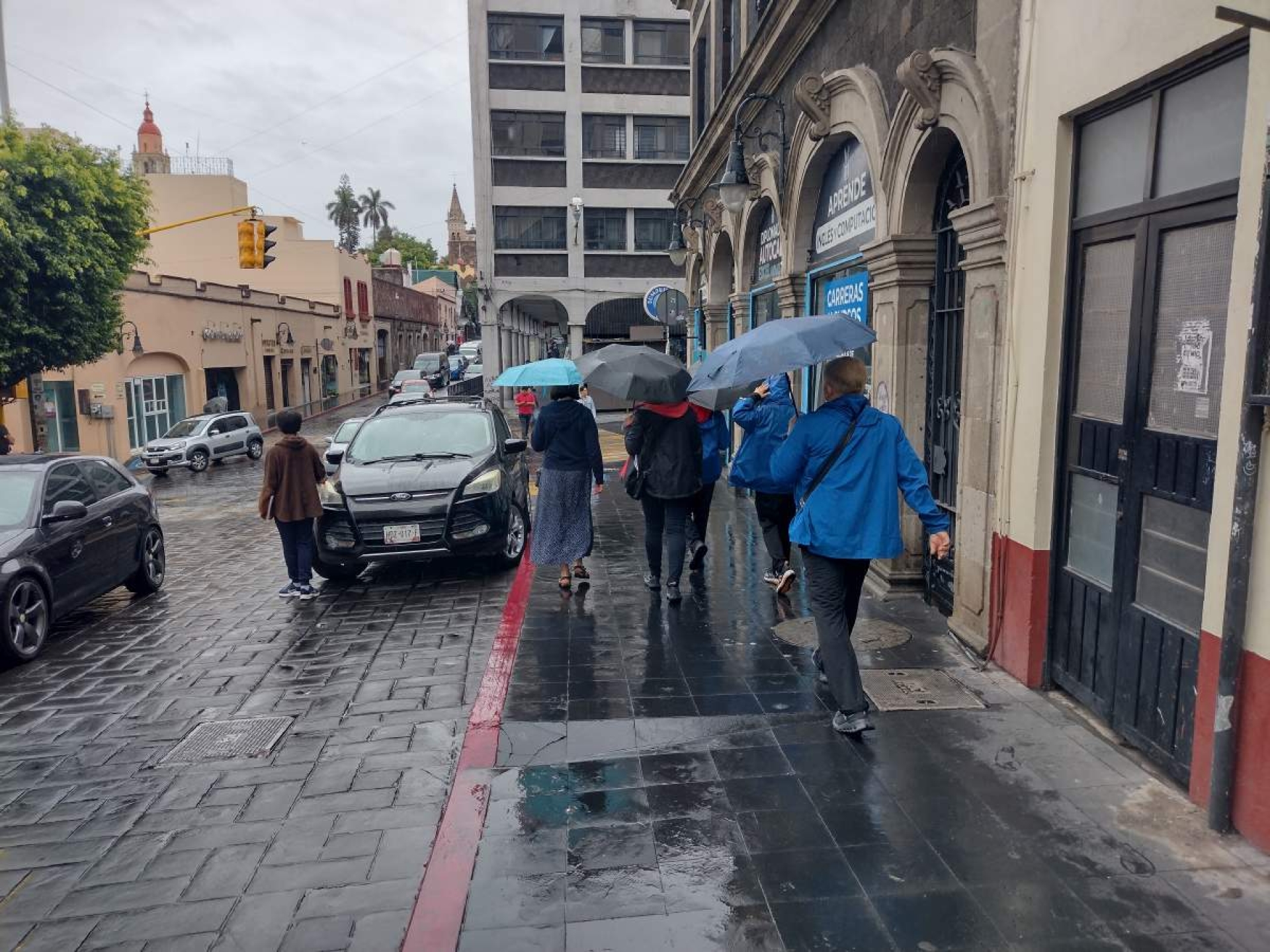 Temporal también aleja al turismo, lamentan
