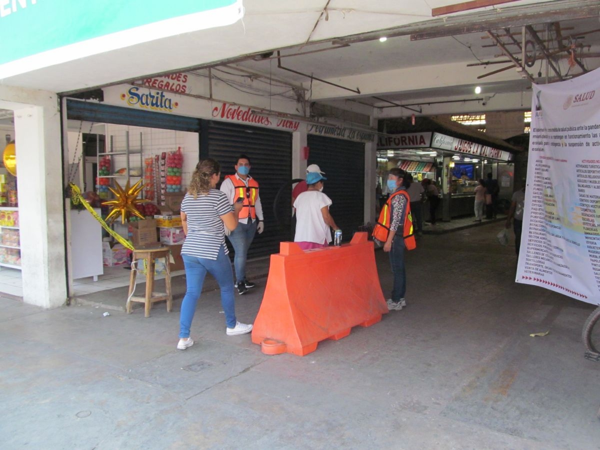 Se resisten a usar cubrebocas en mercado de Jojutla