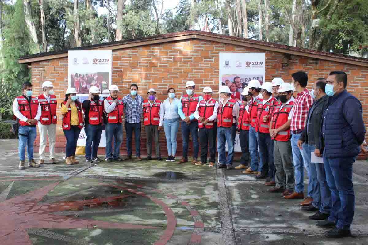 Reprochan empresarios falta de obra en el trienio que concluye