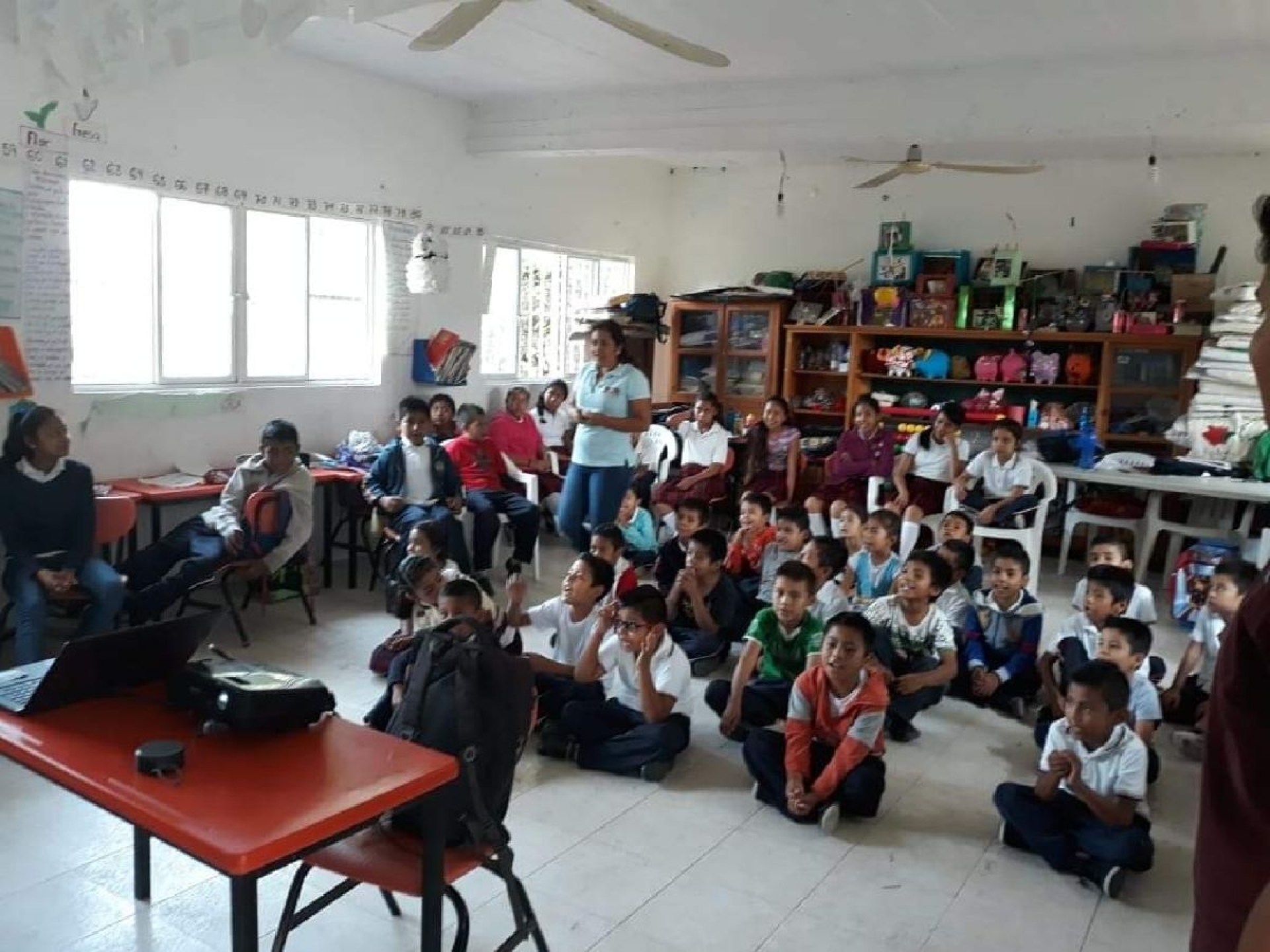 Imparten taller de derechos y obligaciones de los niños en Jantetelco