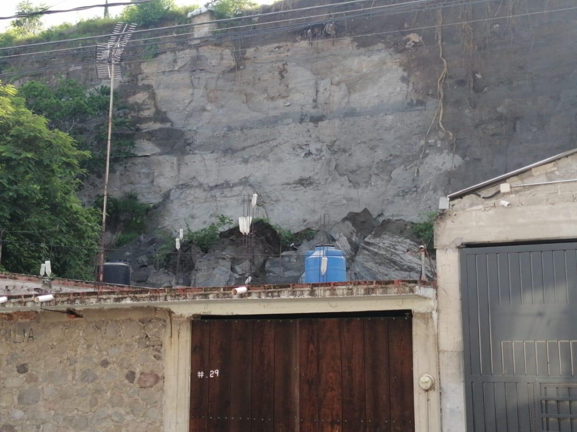 Invertirán 9 MDP en Los Pilares para evitar más deslaves