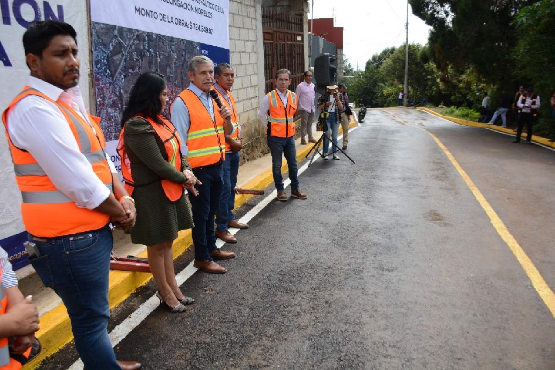 Entrega alcalde la segunda etapa de la construcción de la calle prolongación Morelos