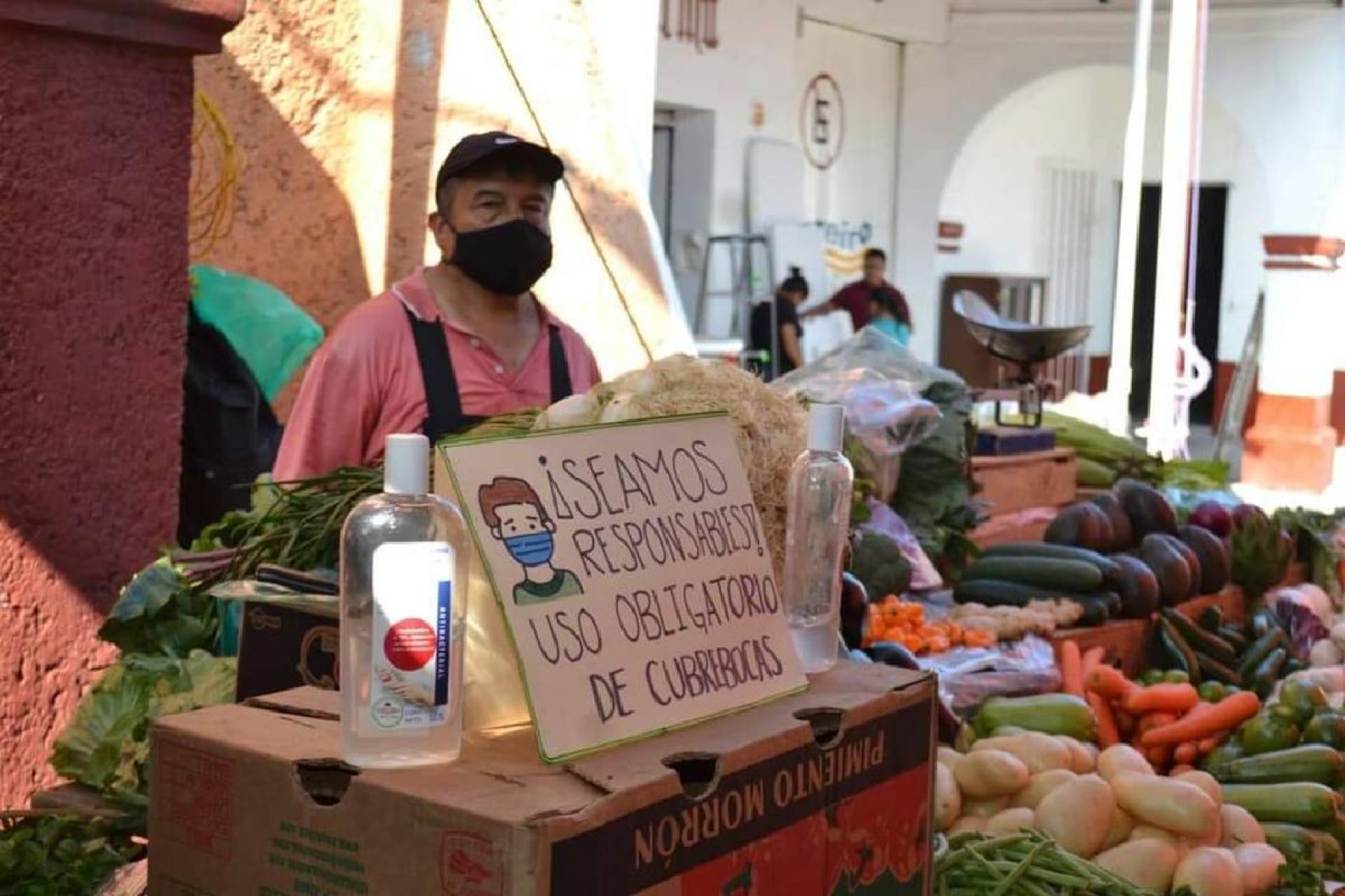 Gradual, el aumento de comerciantes del tianguis de los martes en Tetecala