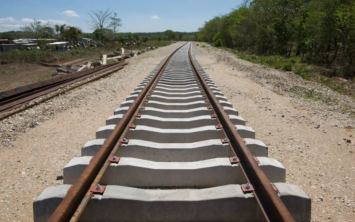 Primer vehículo de Tren Maya llegará el 8 de julio