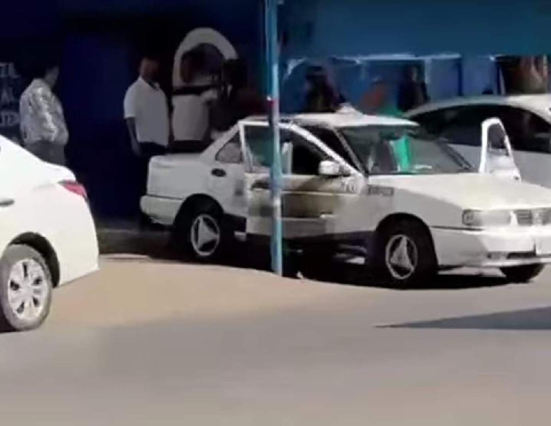 Intentan quemar un taxi en Alpuyeca