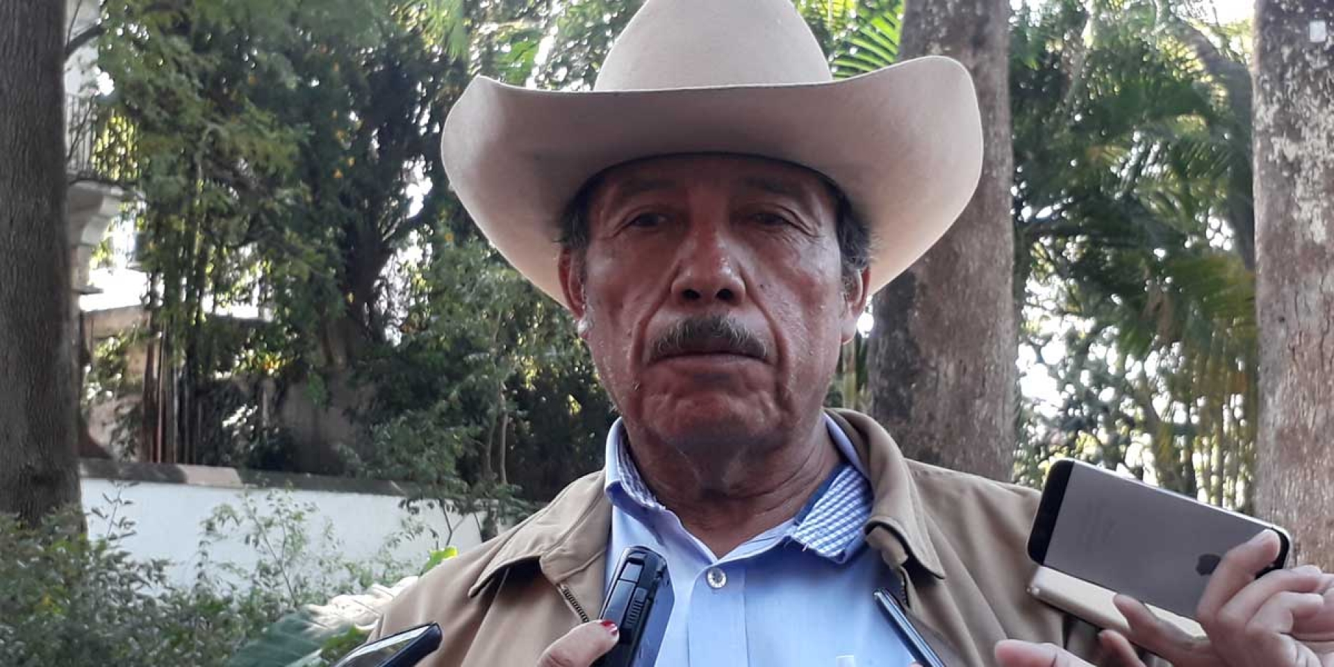 Aíslan a dos pobladores de Coatetelco