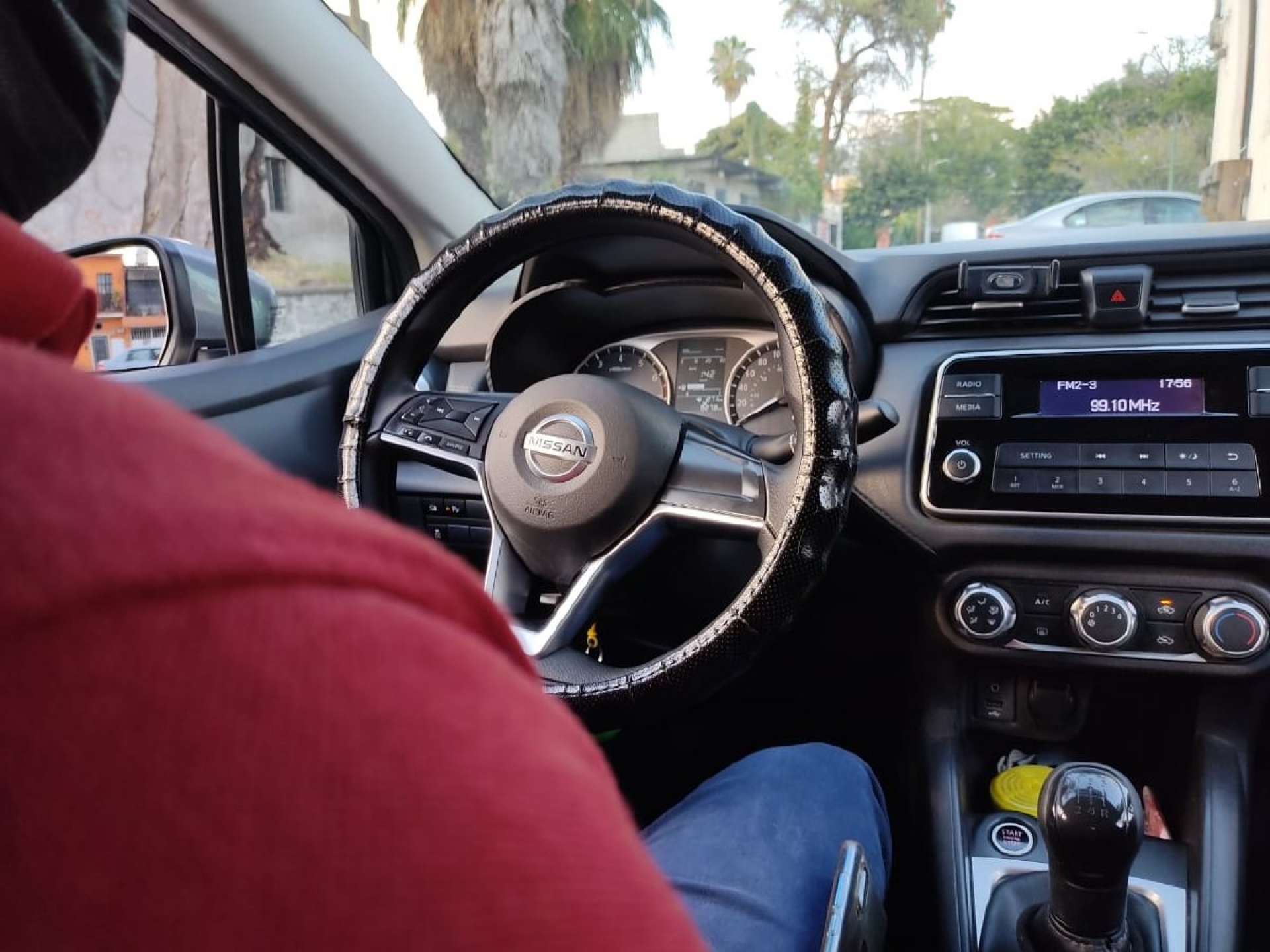Sus clientes lo asaltaron en Lomas del Carril