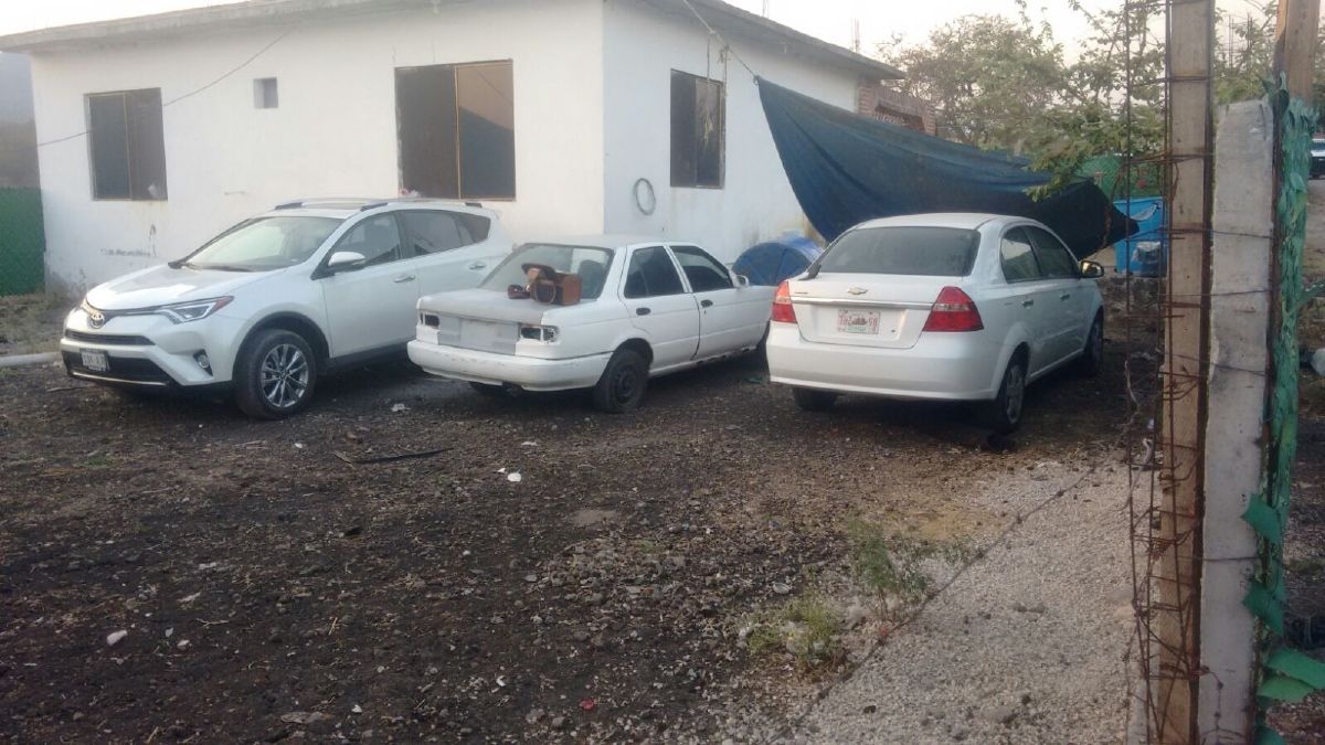 Catean una casa en la que desvalijaban vehículos