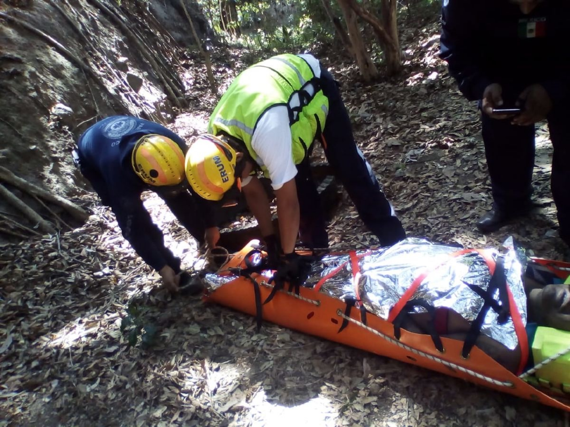 Cae asaltante a una barranca en Bella Vista