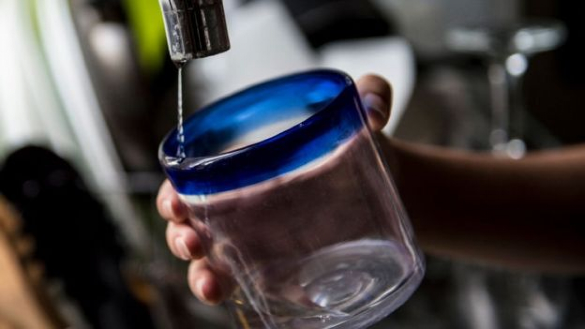 Empeora escasez de agua potable en Estados Unidos