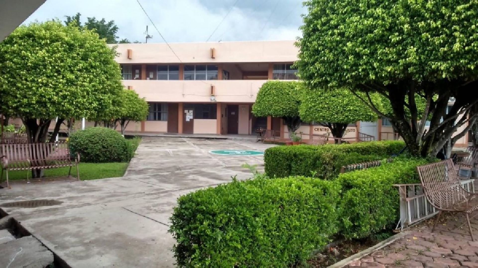 Aplica examen UAEM en zona sur