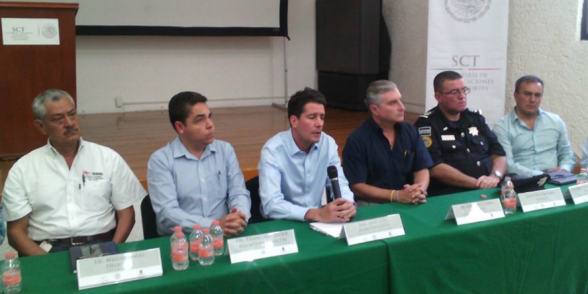 Se comprometen autoridades implicadas en la obra del paso exprés a reforzar acciones de seguridad